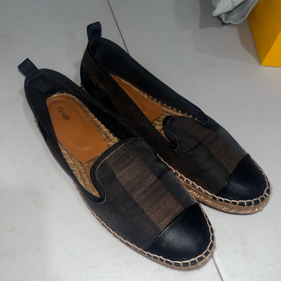 Fendi Black and Brown Espadrille Flats 8 1/2 - Picture 5 of 6
